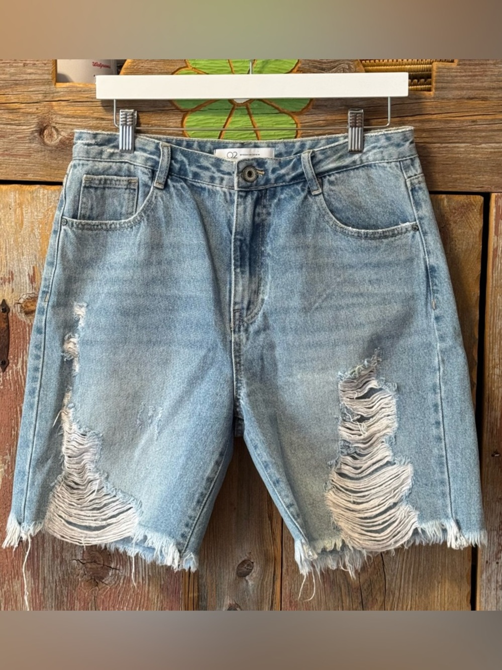 Q2 Light Blue Distressed Bermuda Denim Shorts for Women large